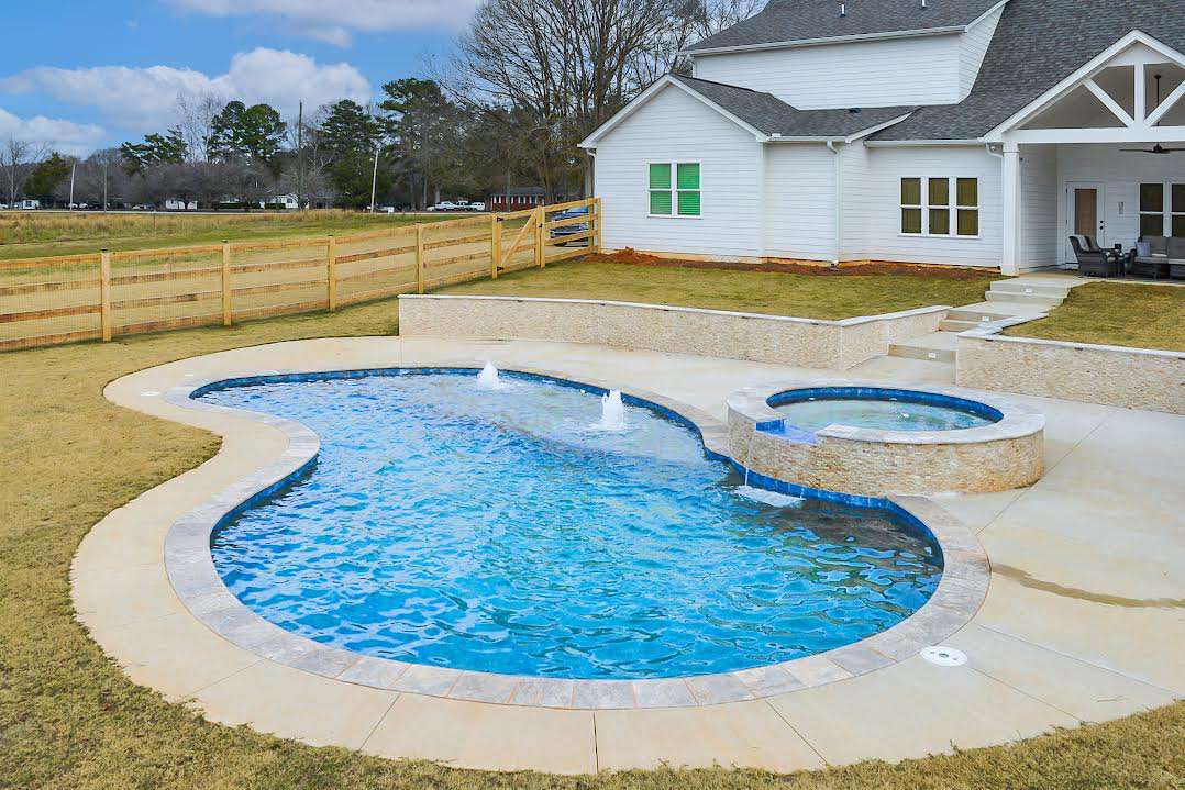 6 Amazing Small Pool Ideas on a Budget