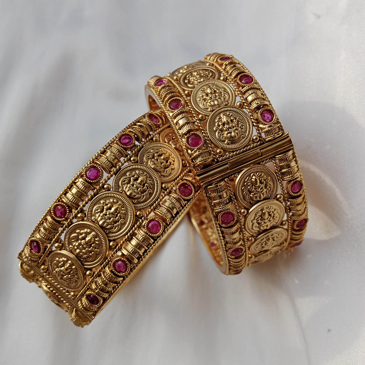 Gold tone Lakshmi coin pink stone Bangle AG – Kaya Online