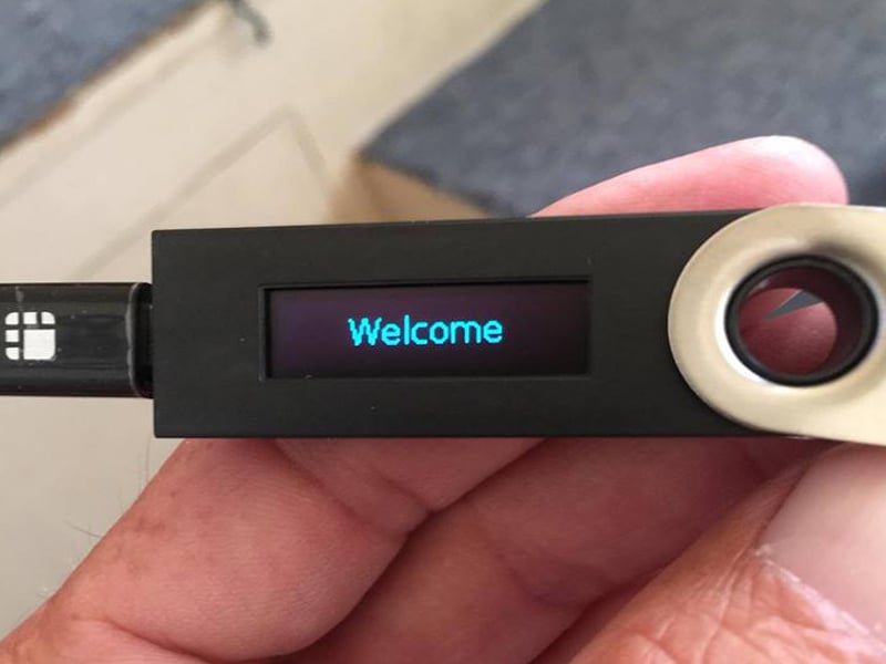 Crypto Hardware Wallets Compared: Ledger Nano S vs. Trezor Model One