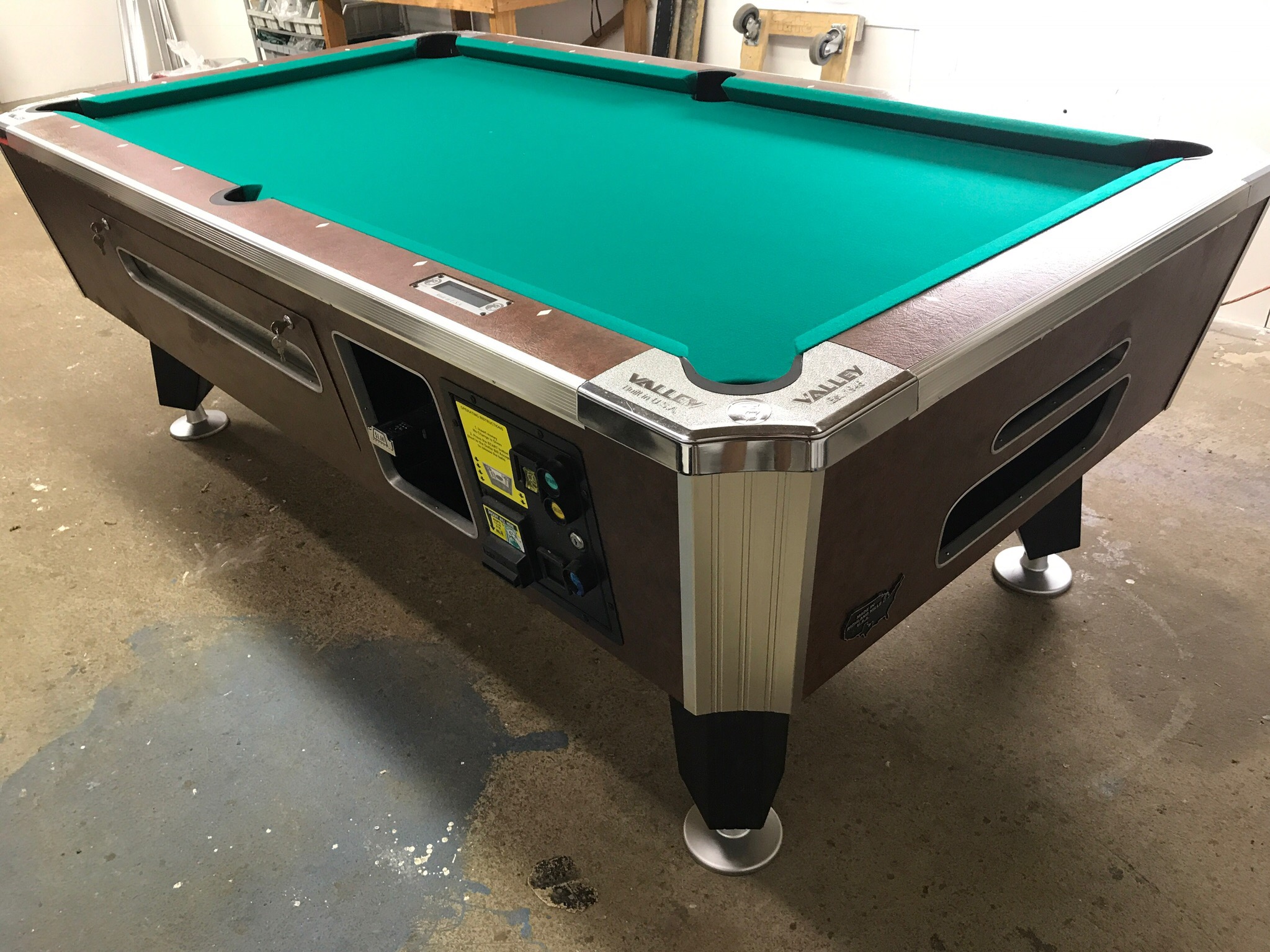 Coin Operated Pool Table | ET&T Distributors, INC.