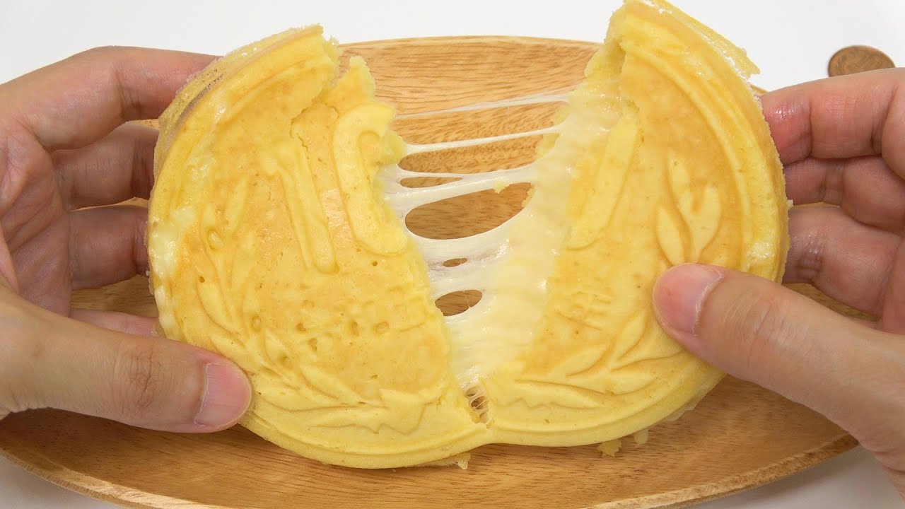 How To Make Cheese Coins - Best Recipe | Charleston Magazine