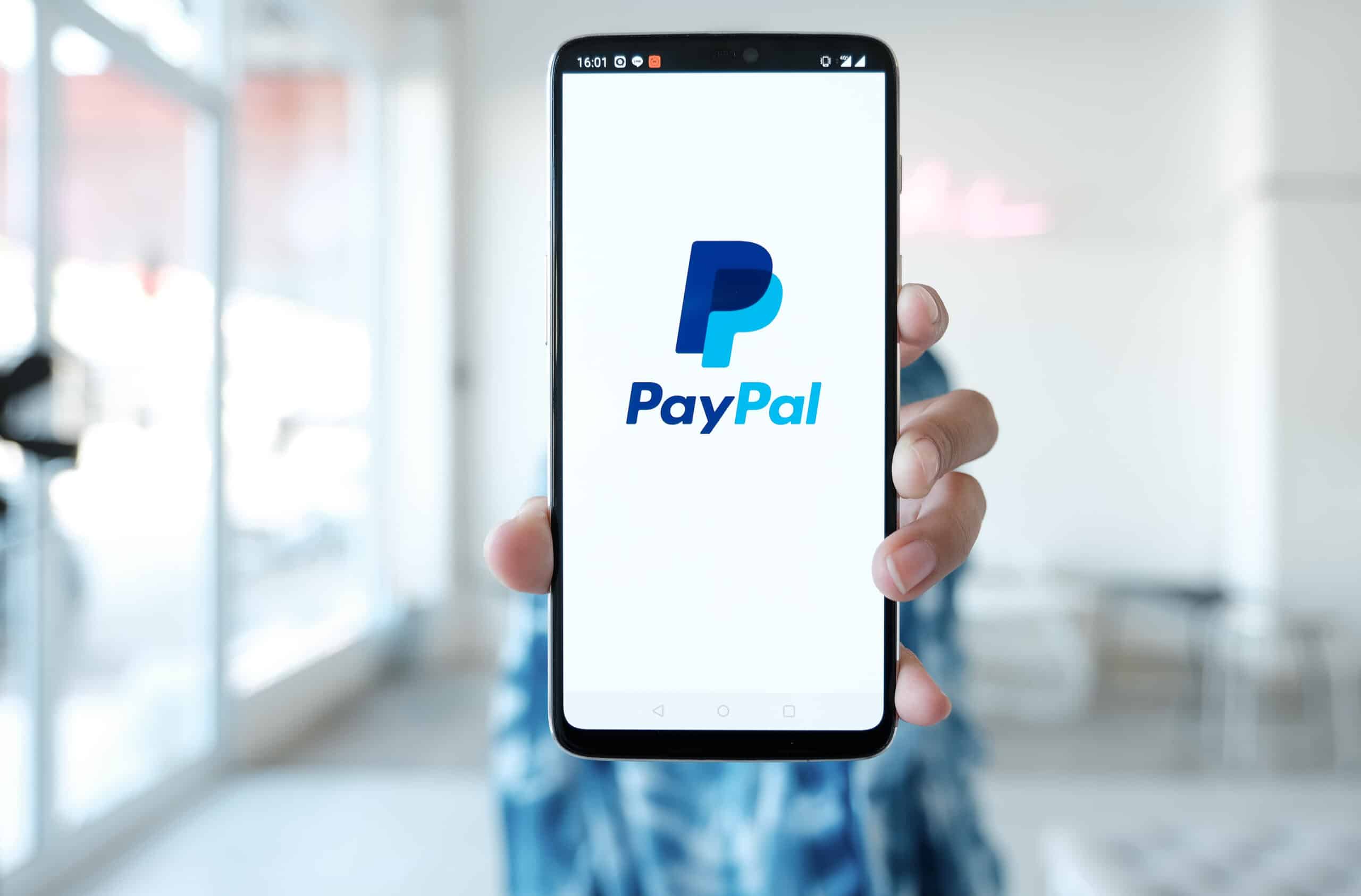 How to add a gift card to PayPal - Android Authority