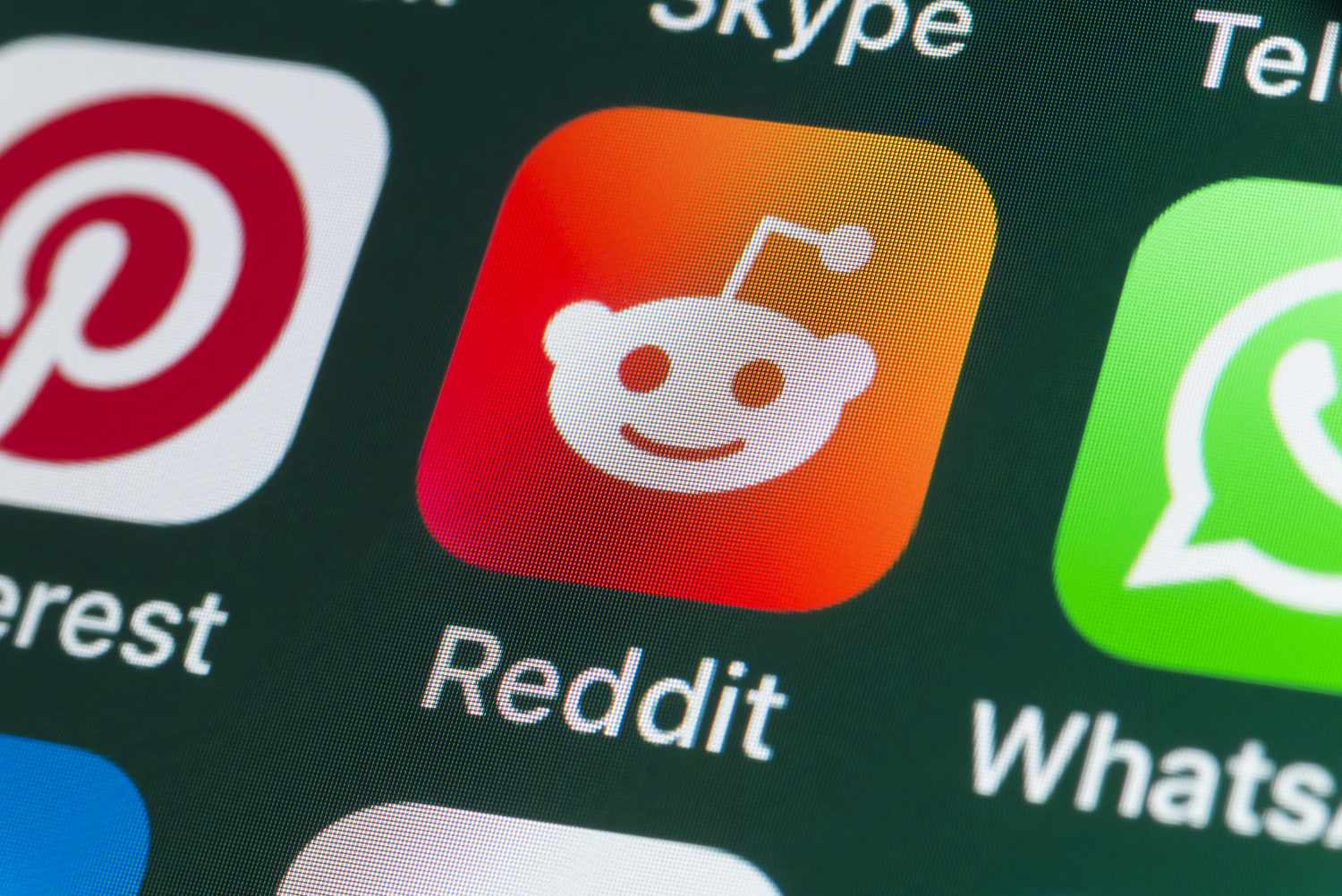 Reddit Community’s Moons (MOON) Tokens Soar