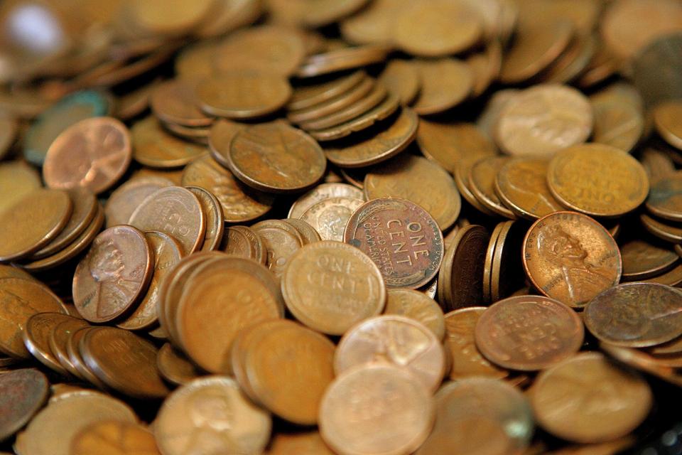 Best Places to Cash Your Coins for Free