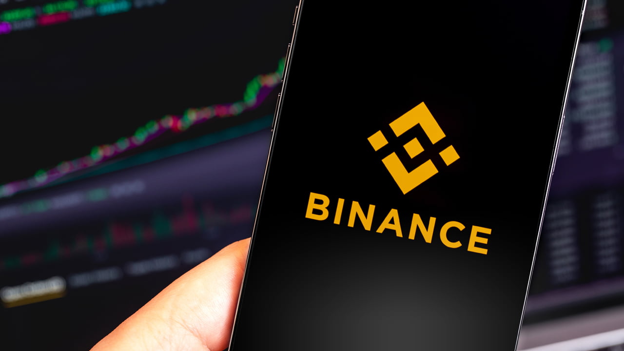 Binance Announces Suspension of Ether (ETH) Withdrawals