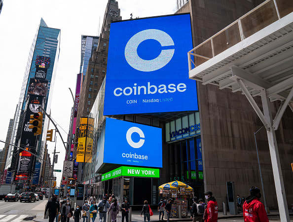 Bank of America's Shocking Anti-Crypto Move, Coinbase CEO Reacts