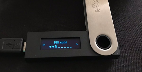 English manual Ledger Nano X | BTC Direct Shop