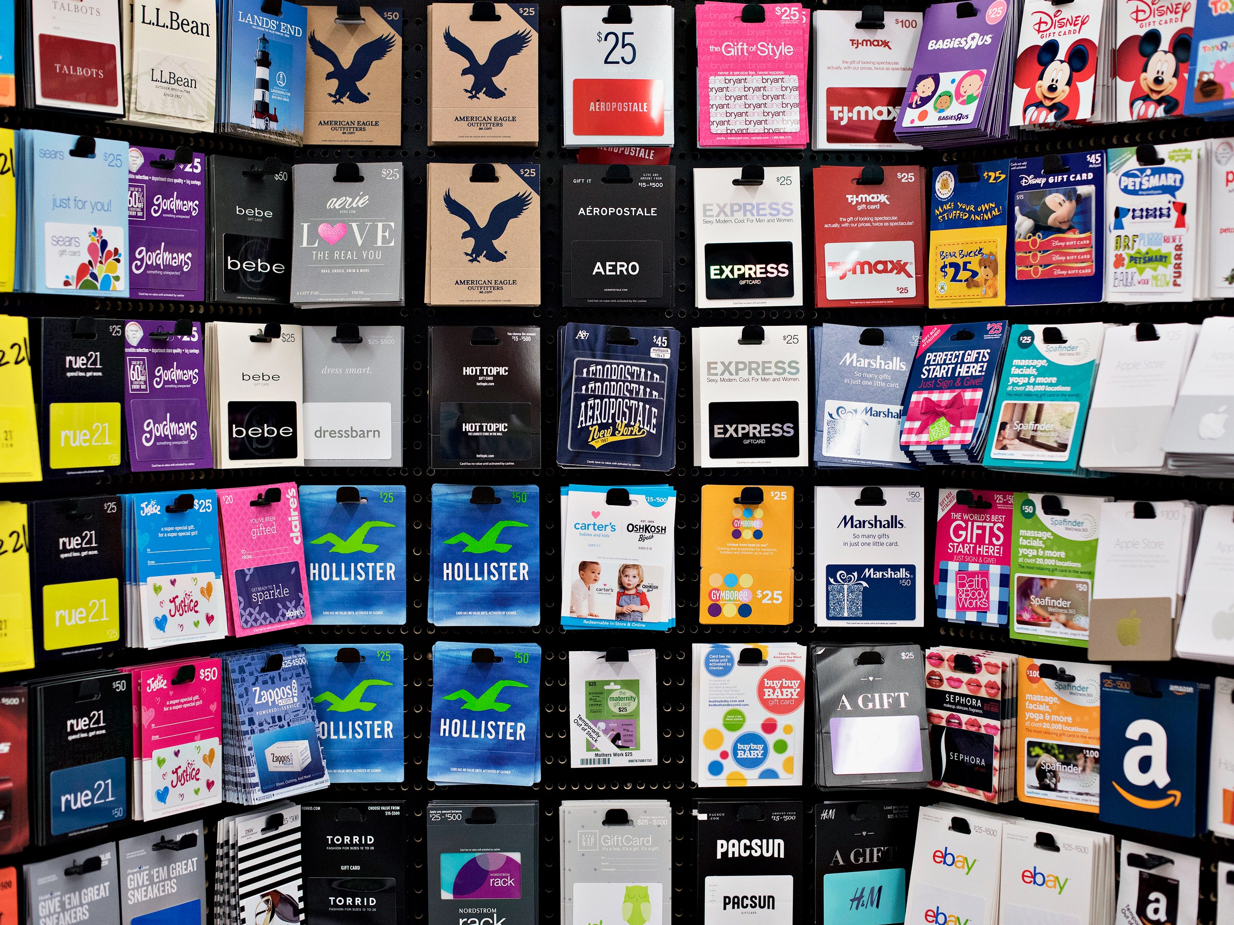 How to Buy Gift Cards for Customers and Employees