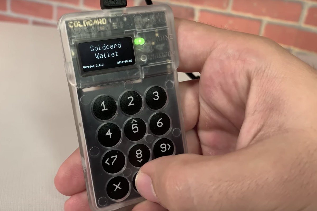 BitBox02 - The Bitcoin-only hardware wallet