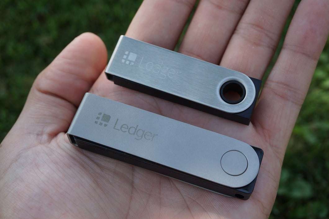 Ledger Nano S Plus Review - 5 Things to Know ( Update)