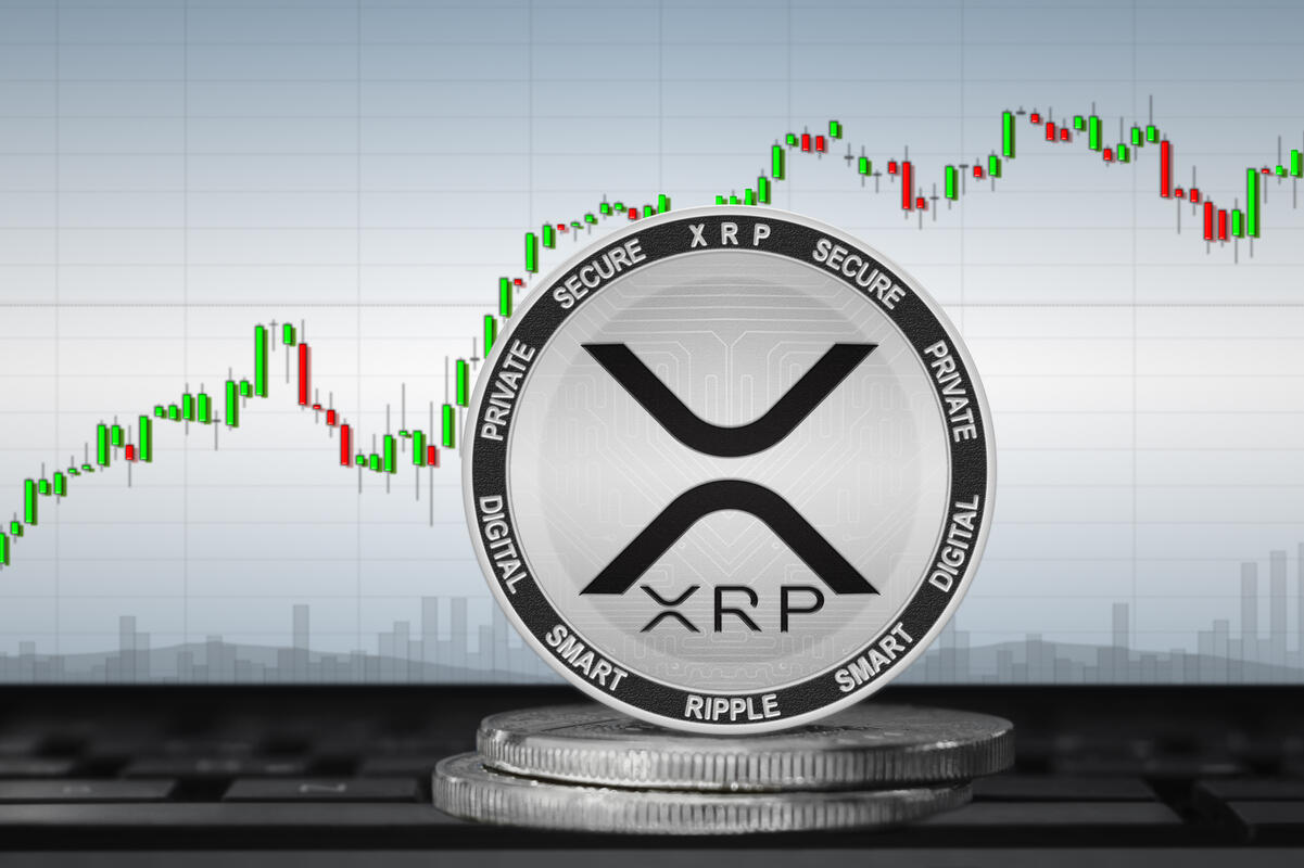 Pro-Crypto Lawyer Mulls Suing NYDFS Over Ripple’s XRP Removal From Greenlist — TradingView News