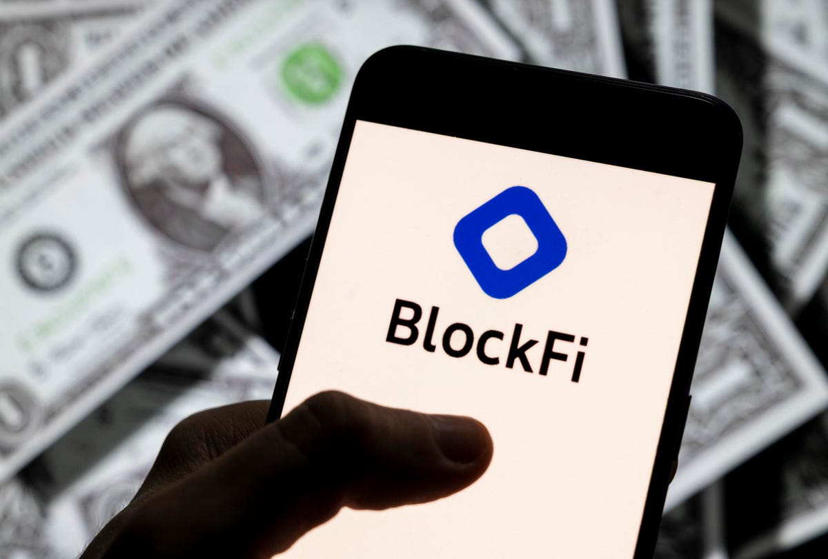 BlockFi vs. Coinbase: Which Should You Choose?