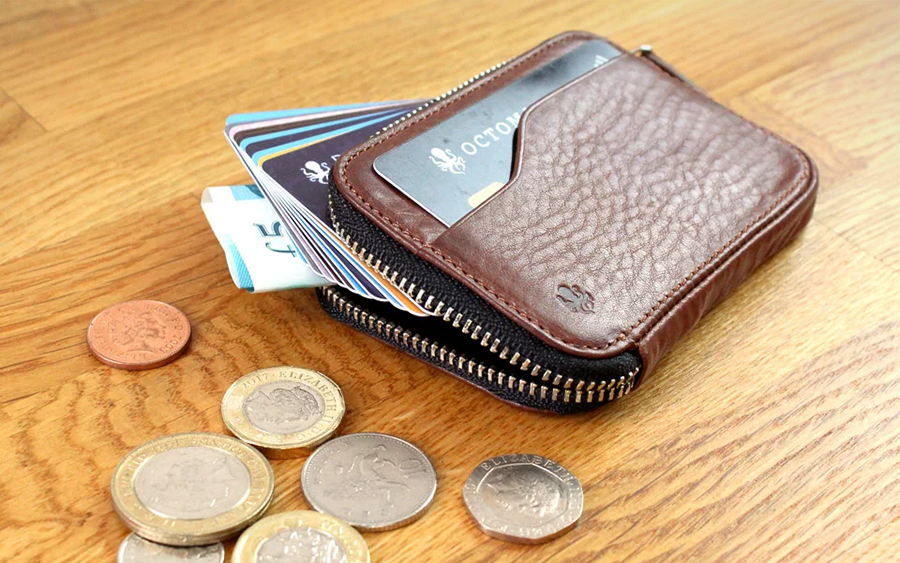 Compact Wallet with Coin Pouch | Leather & Paper Gifts | Bynd Artisan