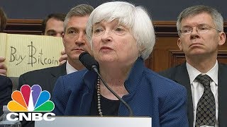 'Buy Bitcoin' sign guy gets $11, from crypto-community for photobombing Janet Yellen