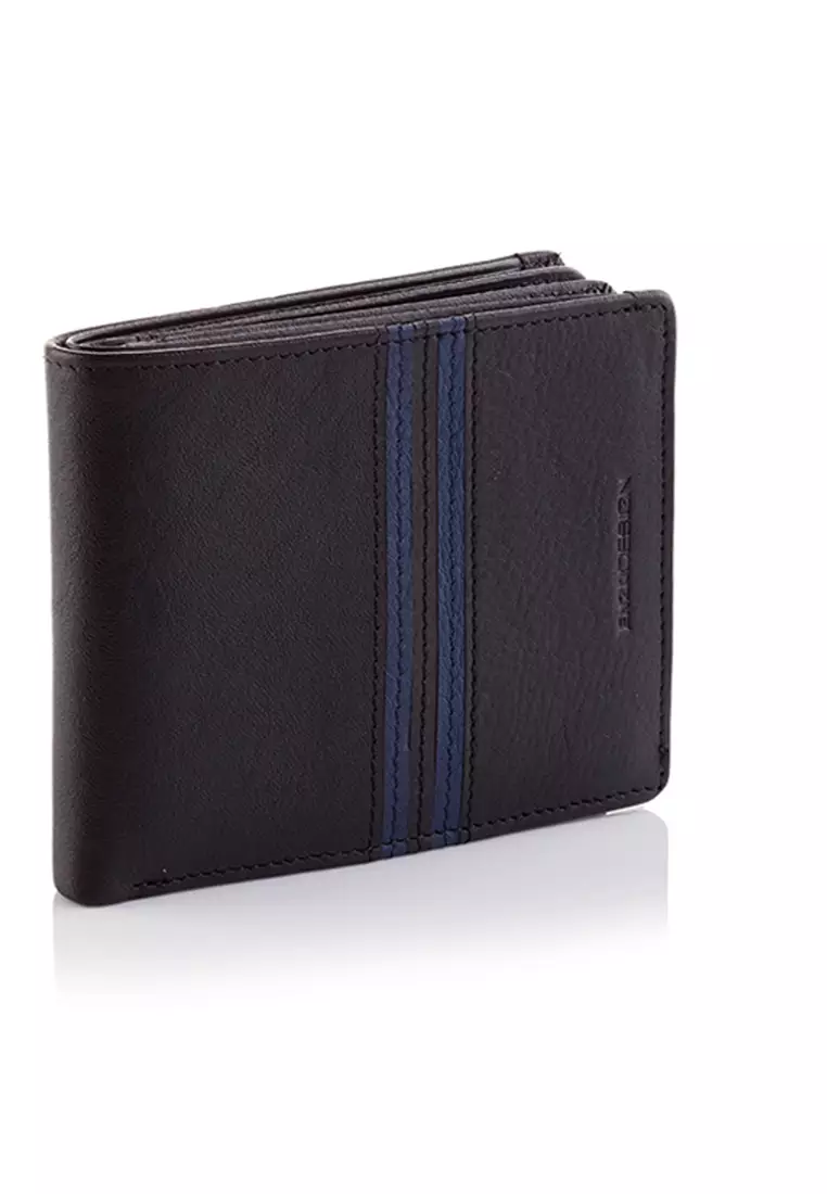 Why Some Wallets Have Two Bill Pockets, and How to Use Them