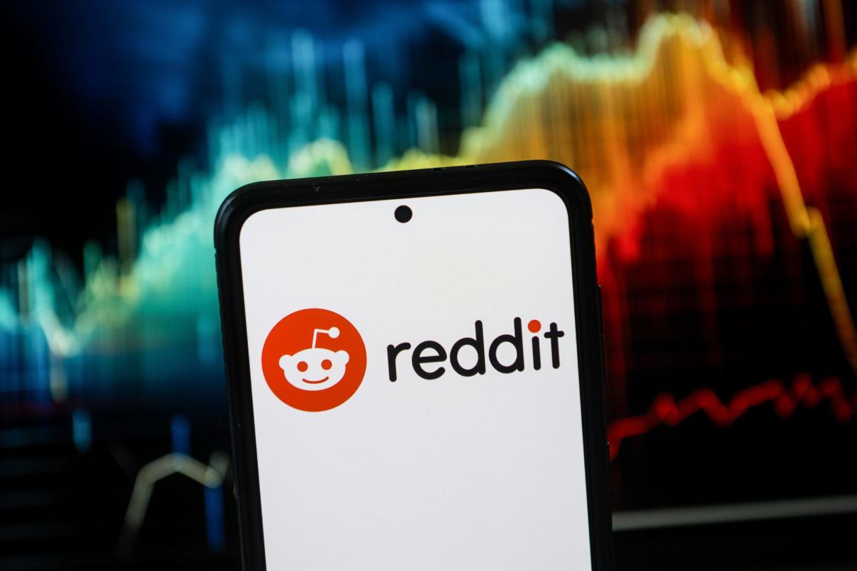 Redditors have created millions of crypto wallets to buy NFT avatars | TechCrunch