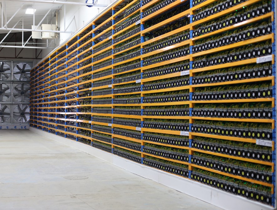 Alberta's Bitcoin Boom: ASIC Mining, Hosting, and Thriving - D-Central