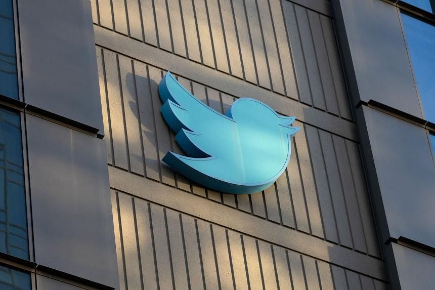 Twitter warns of possible employee exodus before Musk completes purchase | Ars Technica