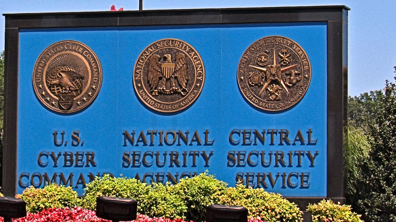 Edward Snowden: Bitcoin Was Invented By The NSA To Spy On You People | cryptolove.fun