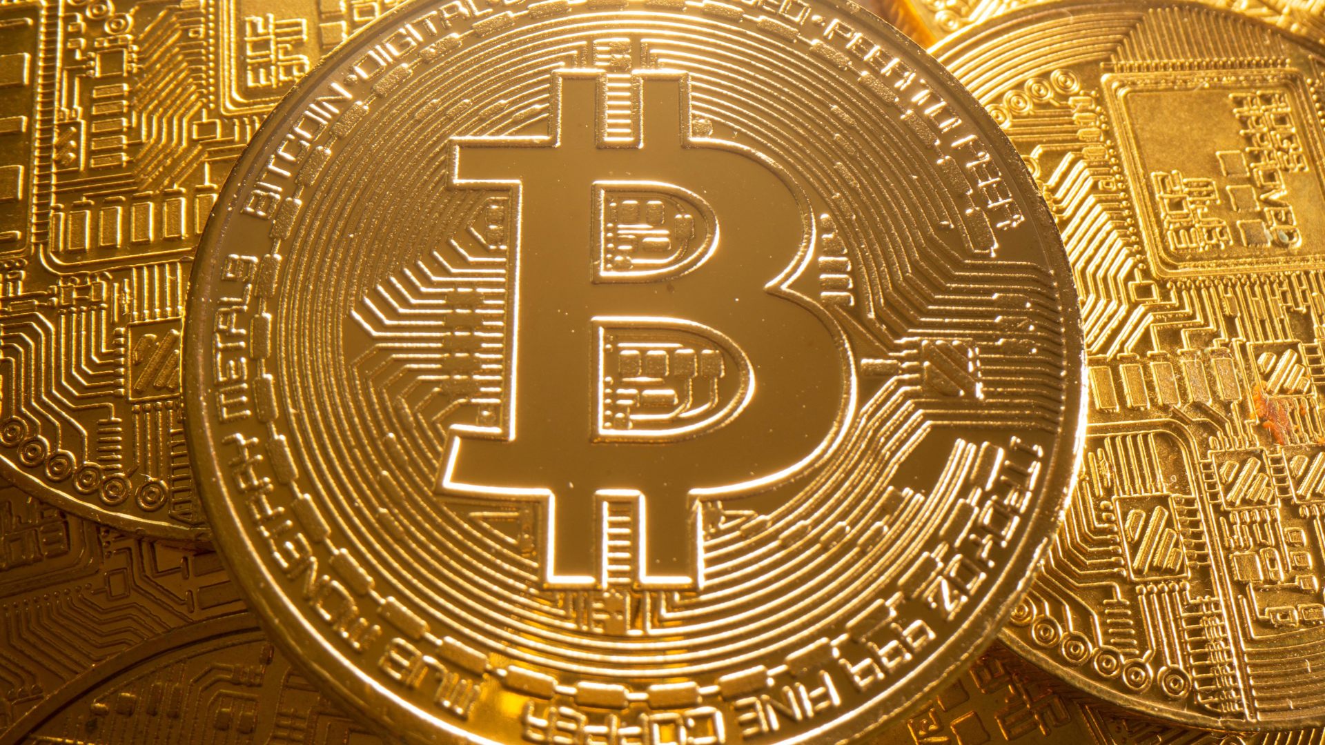 , Bitcoin Royalty-Free Images, Stock Photos & Pictures | Shutterstock