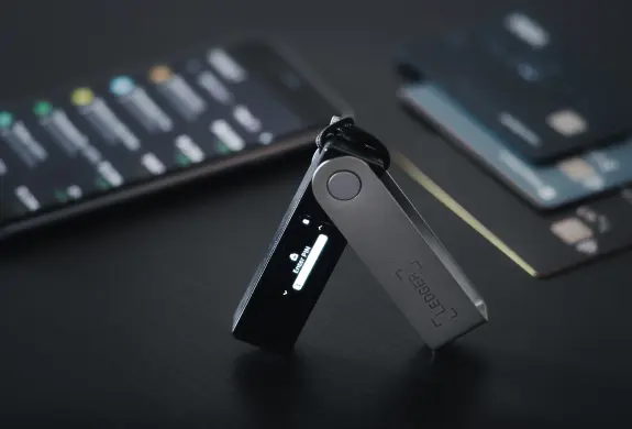 Ledger Nano X vs S Plus — What's the Best Crypto Hardware Wallet for You? | CoinCodex