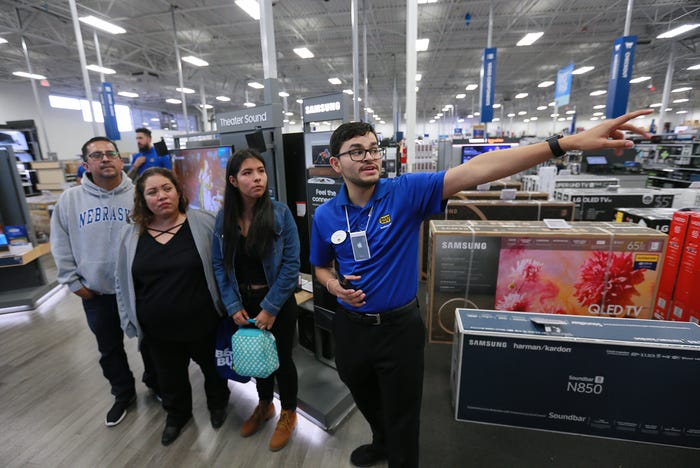 brodie-make-a-wish-shopping-spree-1 - Best Buy Corporate News and Information