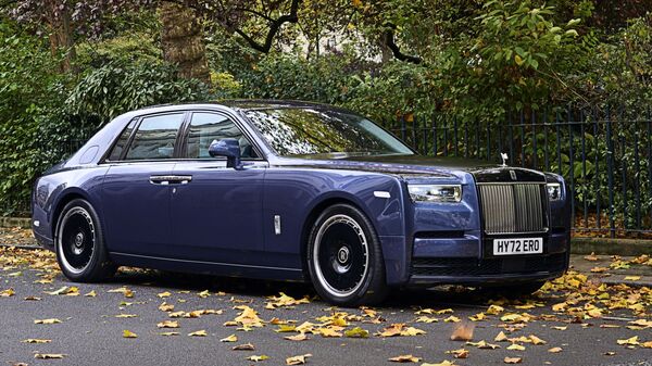 Rolls-Royce Ghost Review, ﻿Pricing, and Specs