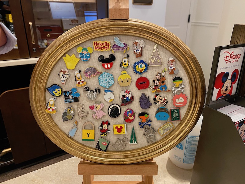 Ideas for Displaying Disney Pins | Disney pin display, Disney pins, Disney frames