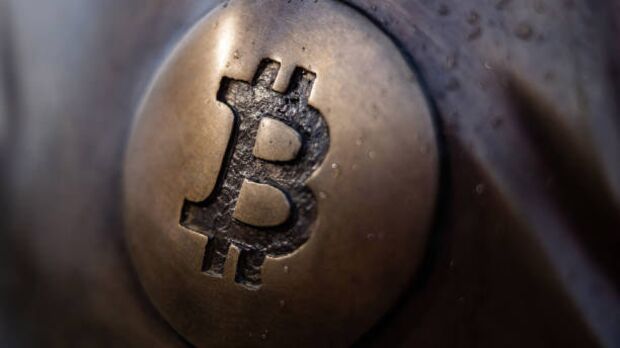 Bitcoin hits new heights - is now a good time to invest? | MoneyWeek