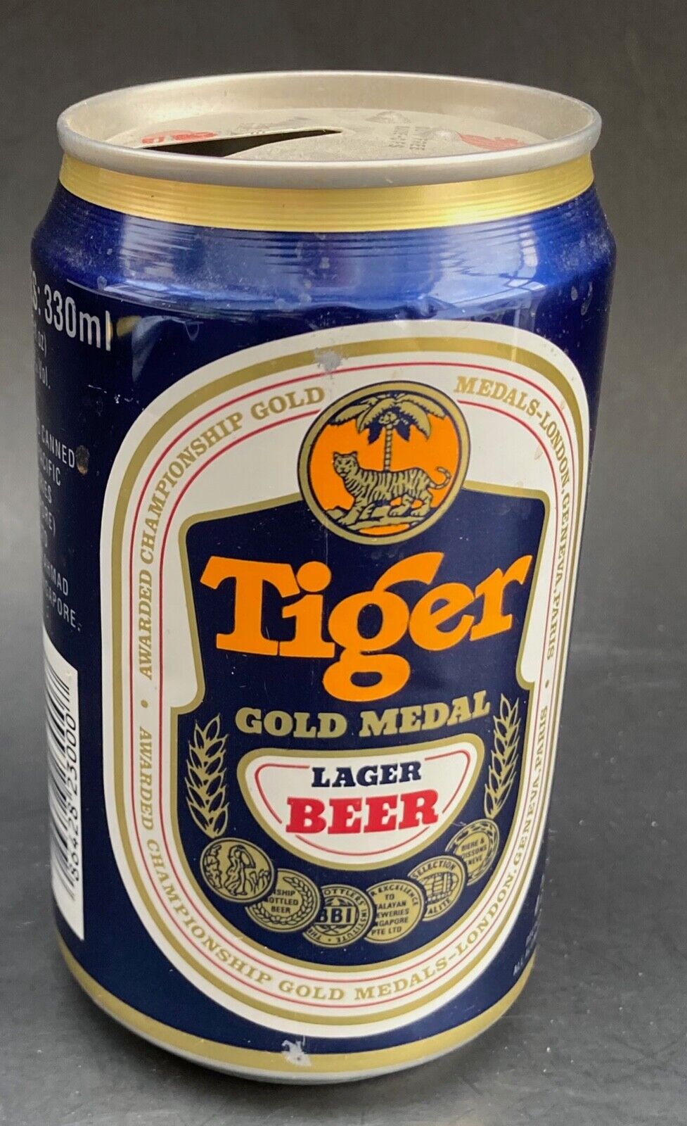 SINGAPORE TIGER BEER, GOLDEN MONKEY MEDALLIONS. | Error coins