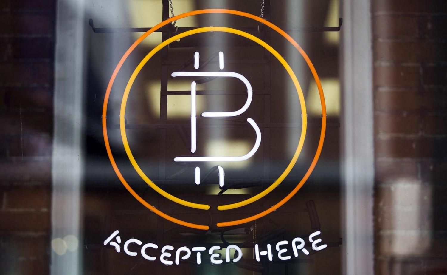 25 Big Companies That Accept Bitcoin, Ethereum and Other Cryptocurrencies - Insider Monkey