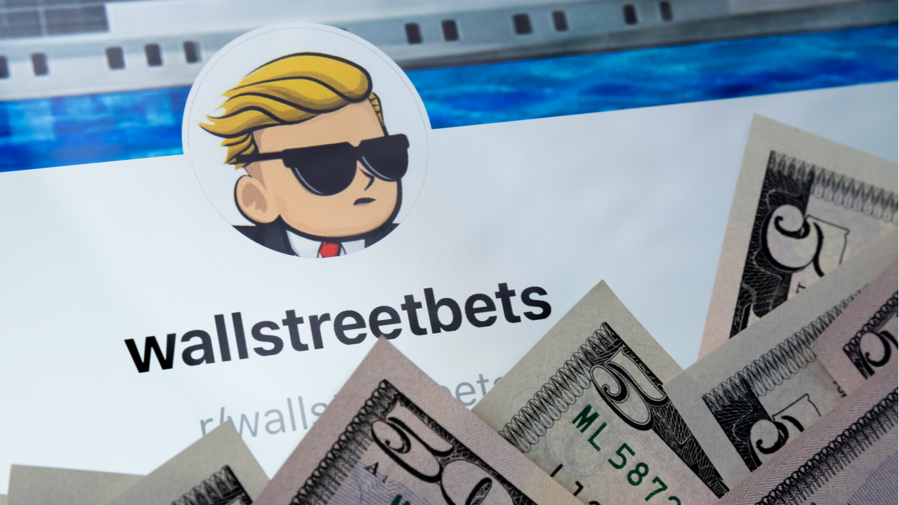 Token-Linked to Reddit's WallStreetBets Plunges 90% as Insider Dumps Treasury Holdings