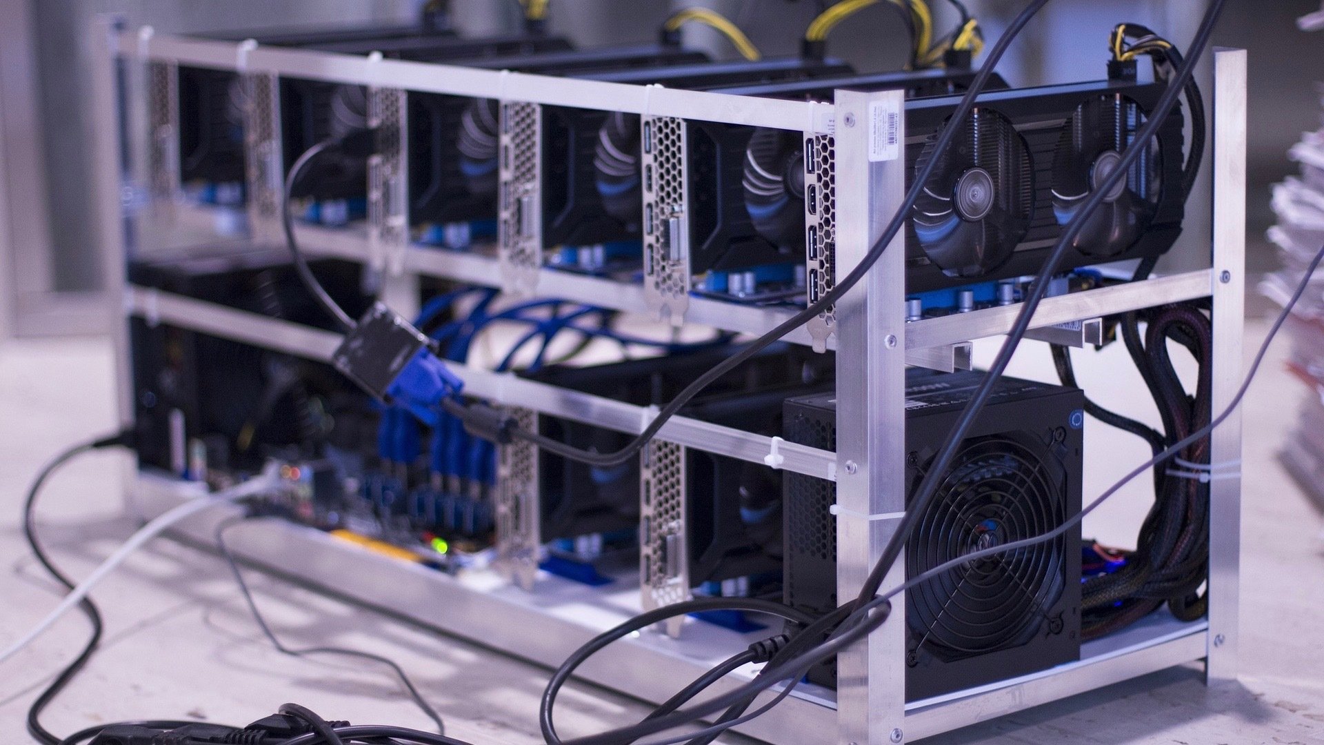 Why Are GPUs Used for Mining? - Crypto Head